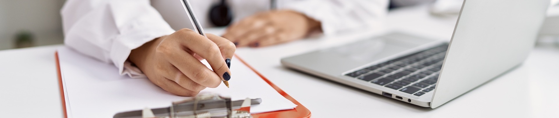 Кому нужна телефония: разбираемся на примере медицинской сферы